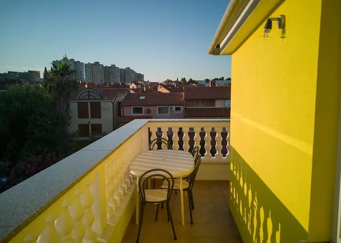 Jela With A Big Balcony