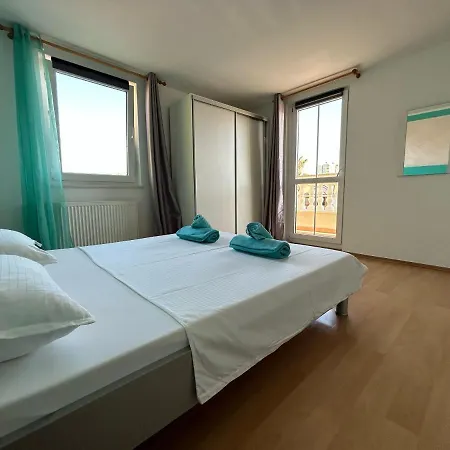 Jela With A Big Balcony Πούλα