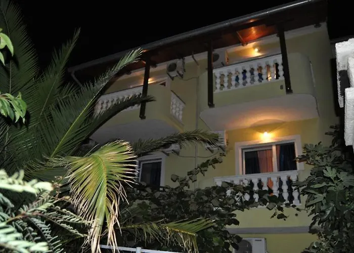 Jela With A Big Balcony Πούλα