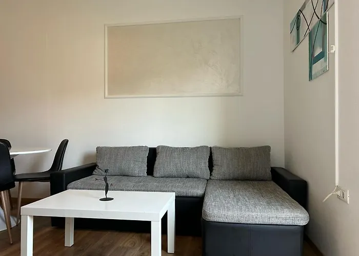 Jela With A Big Balcony Διαμέρισμα Πούλα