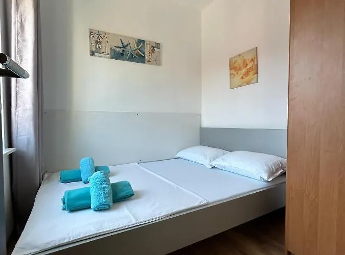 Jela With A Big Balcony * Πούλα